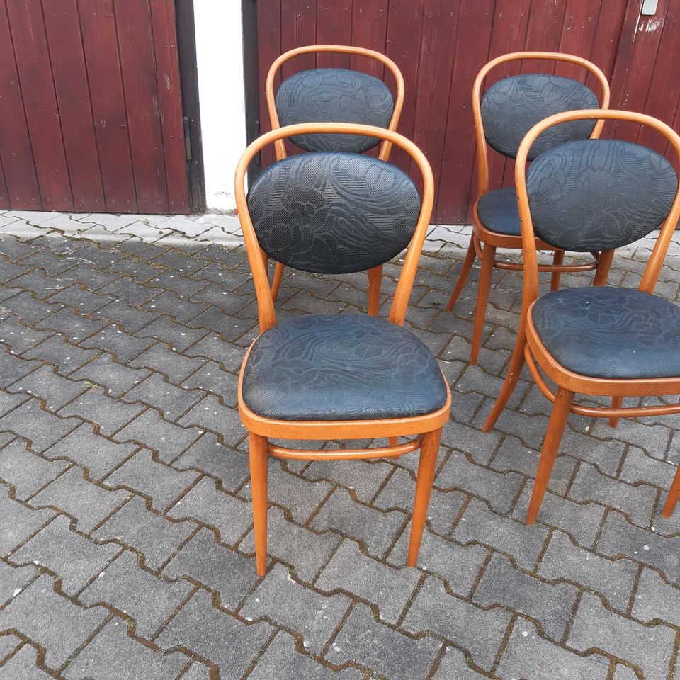 4 Thonet Stühle von 1977 in Frankfurt am Main