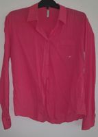 Neu Fishbone dünne Sommer Bluse Pink L 40/42 BW 52cm Nordrhein-Westfalen - Olpe Vorschau