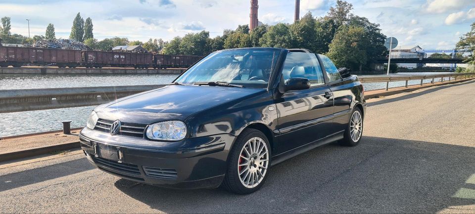 VW Golf 4 Cabrio Karmann Erdbeerkörbchen 16" 2.0 Leder in Osnabrück