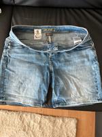 Kurze Jeanshose Bayern - Hirschaid Vorschau