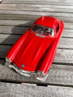 Burago 1:18 Mercedes 300 SL 1954, rot Hessen - Friedrichsdorf Vorschau