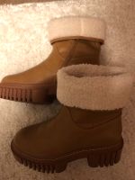 Schöne Winterstiefel /Mädchenstiefel warm gefüttert Bayern - Schwandorf Vorschau