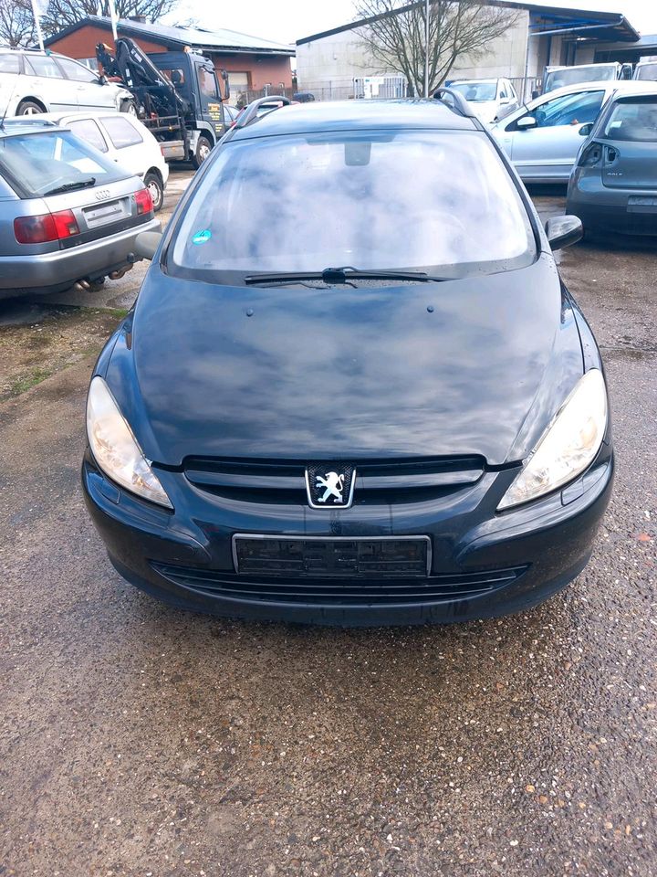 Peugeot 307 Typ 3 NF4 Bj.2004 schwarz 80kw Schlachtfest ab 1 Euro in Hamm