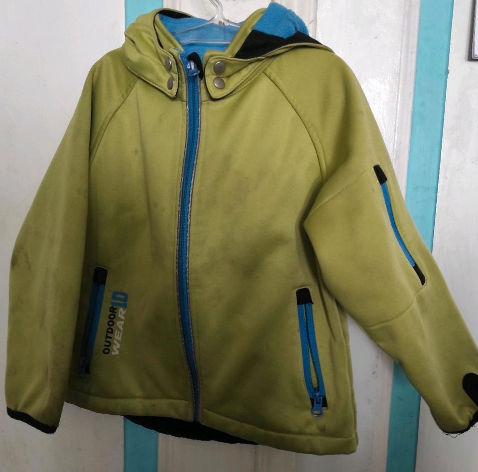 Übergangsjacke gelb grün 98 104 in Berlin