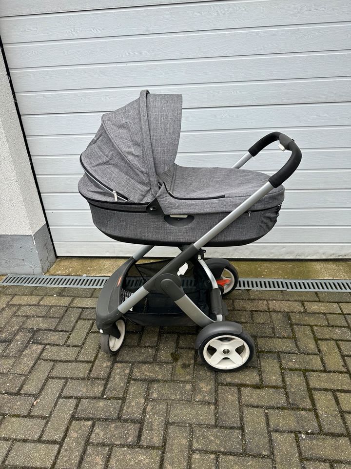 Stokke Crusi Kinderwagen und Buggy in Grau Melange in Celle