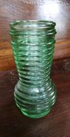 Schöne DDR VASE GLASVASE PRESSGLAS GRÜNGLAS Ostalgie Thüringen - Georgenthal Vorschau