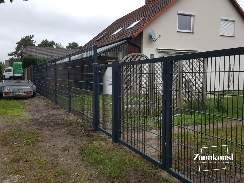 Für Ihr Gewerbe: Zäune Tore WPC Gabione Schmuckzaun Doeppelstabmatten Zaun in Gifhorn