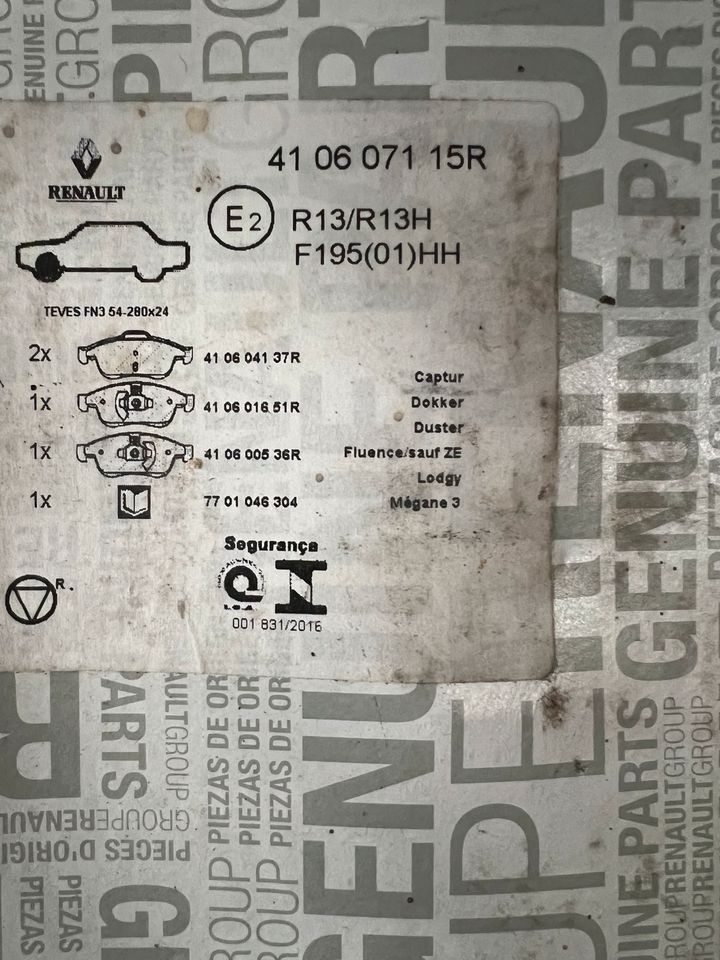 Renault Clio 3 Dacia Dokker sandero Bremsbeläge in Ottweiler