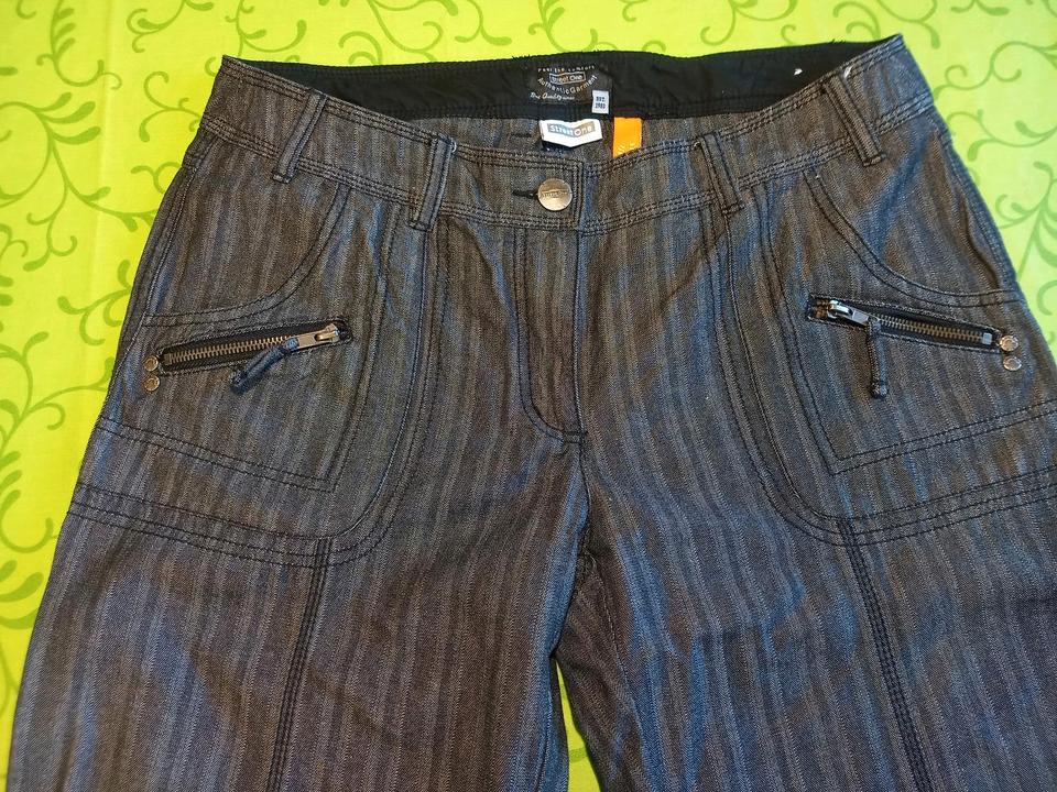 Street One Elly Gr. 42  Hose Bermuda Capri NEUWERTIG in Altheim (bei Riedlingen)