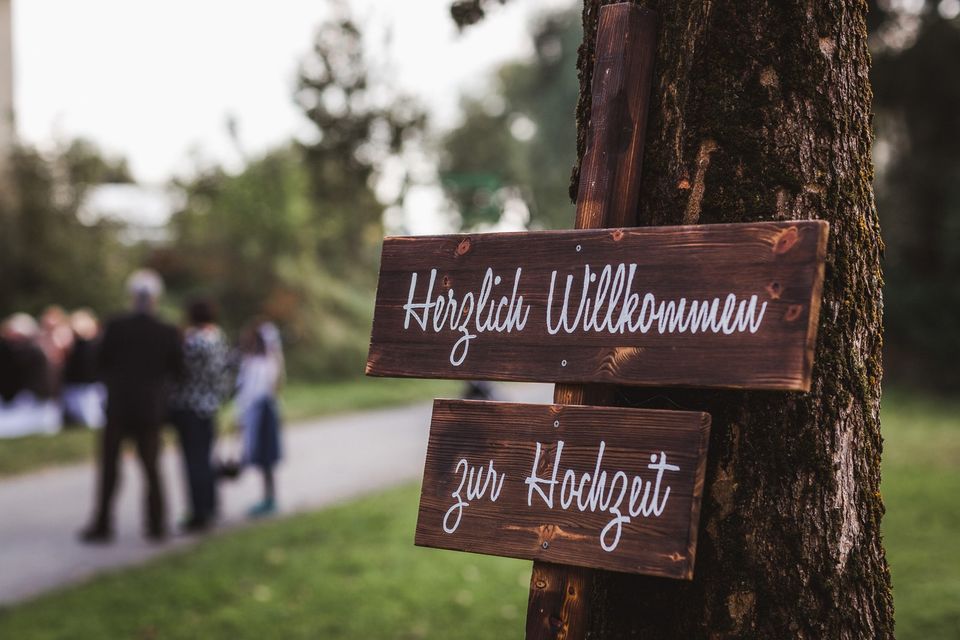 Hochzeitsdeko Schild Willkommen zur Hochzeit in Untermeitingen