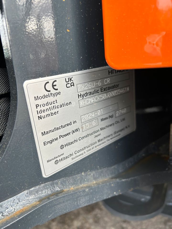 HITACHI ZX26U-6 Kompaktbagger mit MS03 SW und Tieflöffel - NEU in Remshalden