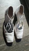 Gabor Schuhe Hochzeit offwhite Elfenbein Größe 39 5 1/2 Bochum - Bochum-Nord Vorschau