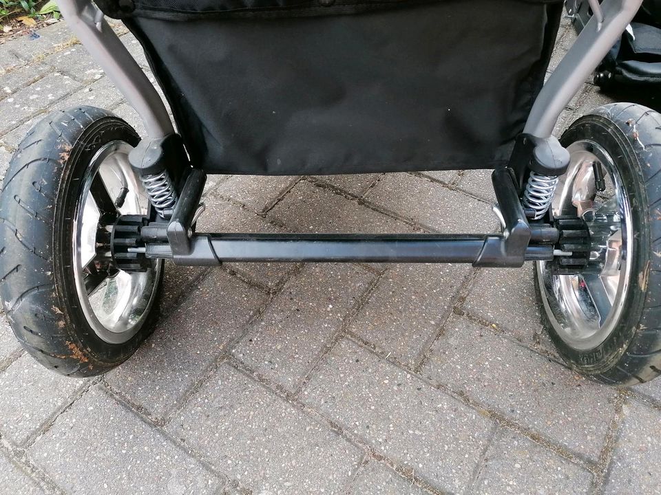 Bergsteiger Capri  Kinderwagen Buggy in Haßbergen