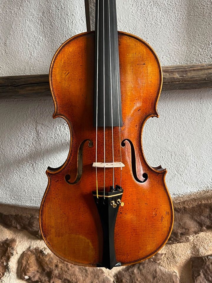 Sehr schöne 4/4 Geige 1910 'Ernst Gläsel" Violine, top Zustand in Freiburg im Breisgau