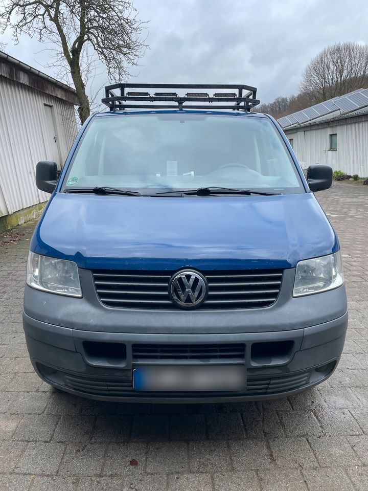 VW t5, Transporter, Camper, Bulli, Wohnmobil in Attendorn