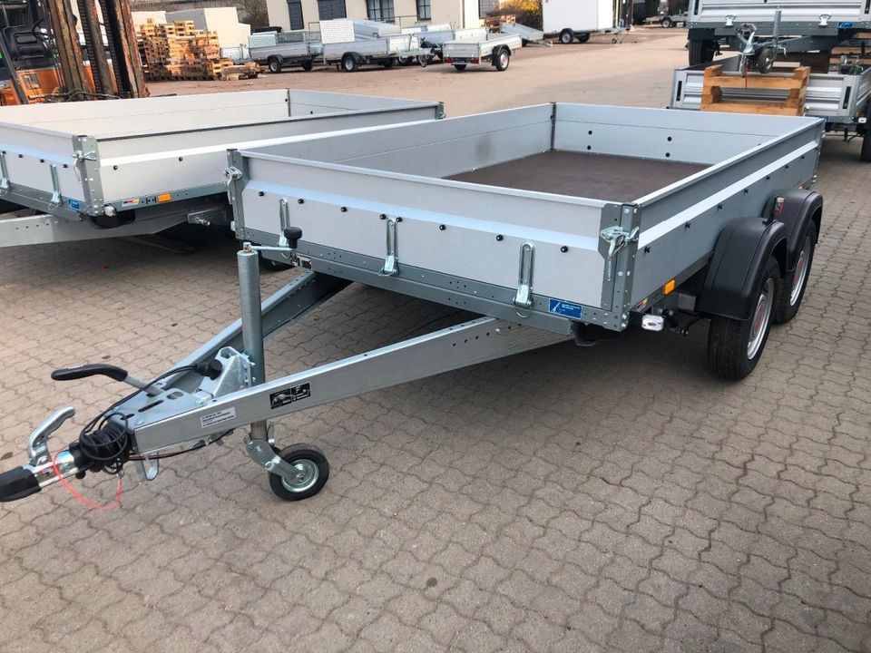 ❗❗❗SONDERPREIS❗❗❗ SySTEMA Tieflader ST 20-30-18.2 24279.001 301x183cm zGG 2000kg Tandemachse Kastenanhänger Rampen Plane Spriegel Gitteraufsatz GaLaBau Umzug Garten Paletten Gabelstapler 100km/h in Leipzig