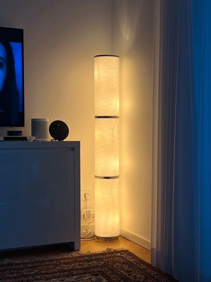 IKEA Standleuchte Lampe Stehlampe VIDJA inkl. dimmb. Leichtmittel in Dortmund