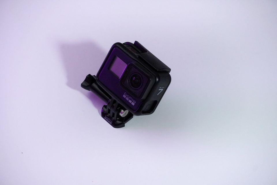 GoPro HERO 7 Black mit 4 Akkus und Zubehörpaket Action-Kamera in Dortmund