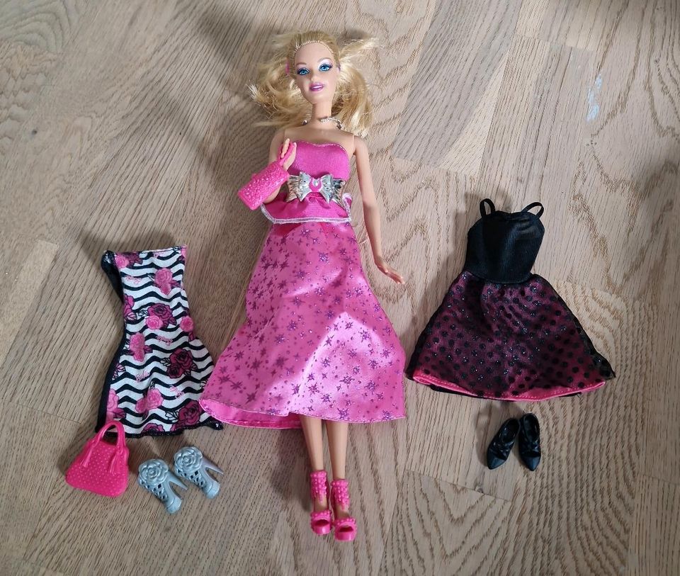 Barbie_Party_verschiedene Outfits in Rostock