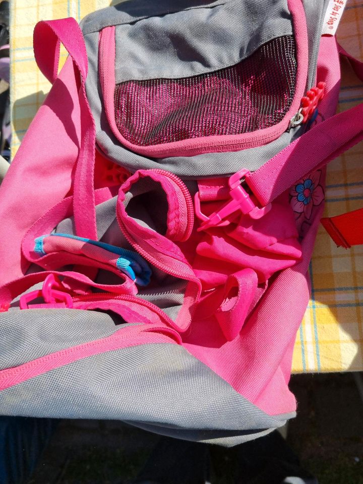 Tasche und Rucksack in Schuby