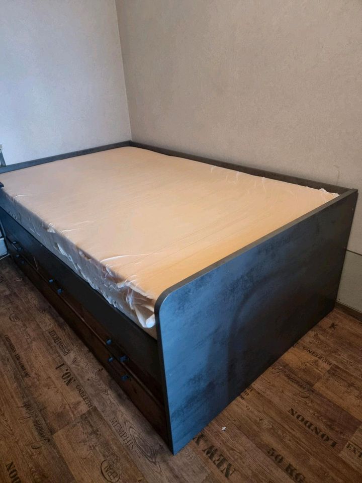 Boxspringbett mit Matratze in Nürnberg (Mittelfr)