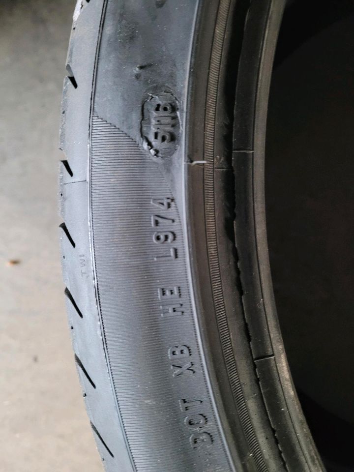 355/25 R 21 107Y Pirelli P Zero Sommer Gebrauchtreifen in Aach