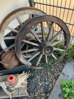Antikes Wagenrad  aus Holz Rheinland-Pfalz - Bad Sobernheim Vorschau