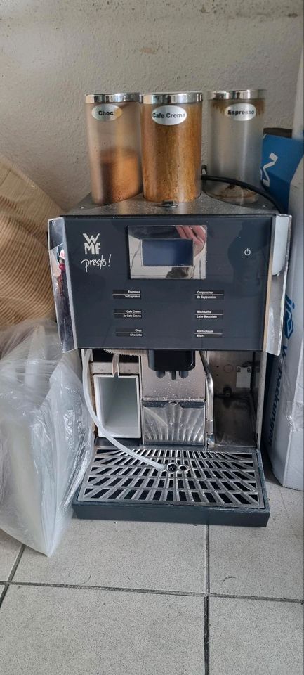 Kaffeevollautomat in Kinderhaus