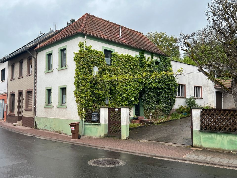 2 Häuser zu Verkaufen in Ramsen in Eisenberg 
