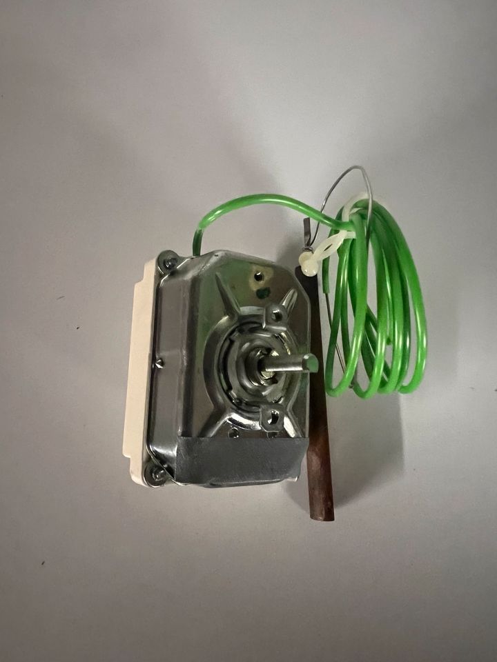 Vaillant Doppelthermostat 10-1713 101713 NEU OVP in Dortmund