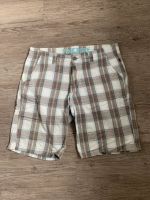 Shorts Herrenshorts Gr. M kariert Bermuda Nordrhein-Westfalen - Reichshof Vorschau