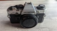 Spiegelreflexkamera Olympus OM10 mit viel Zubehör Hessen - Lahnau Vorschau