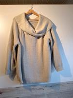 Strickpullover mit XL Kragen Nordrhein-Westfalen - Siegen Vorschau