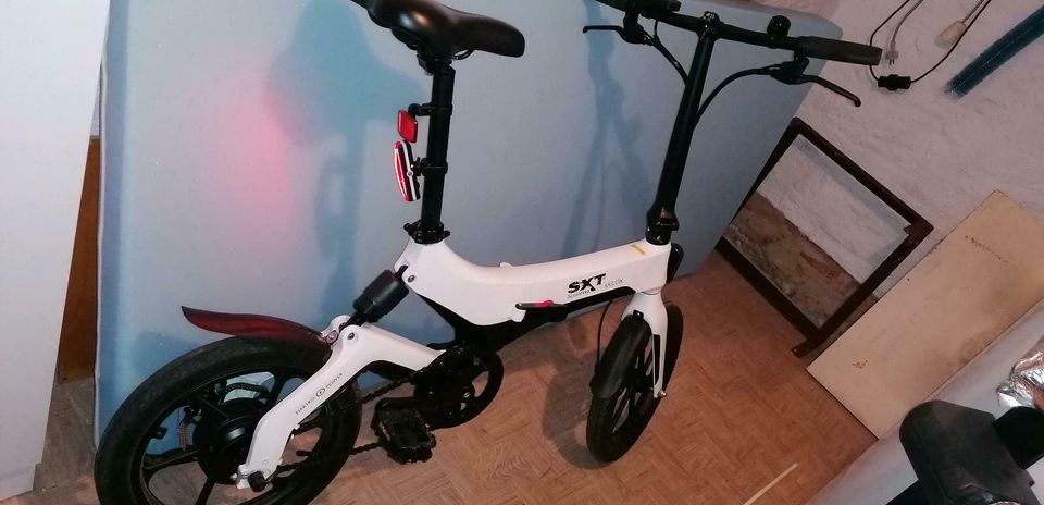 E-Bike Pedelec Klapprad SXT Scooters ideal für Wohnmobil Urlaub in Neumark