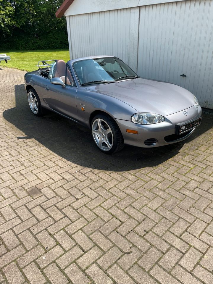 Mazda MX 5 NB Youngtimer 39982 km in Obernkirchen