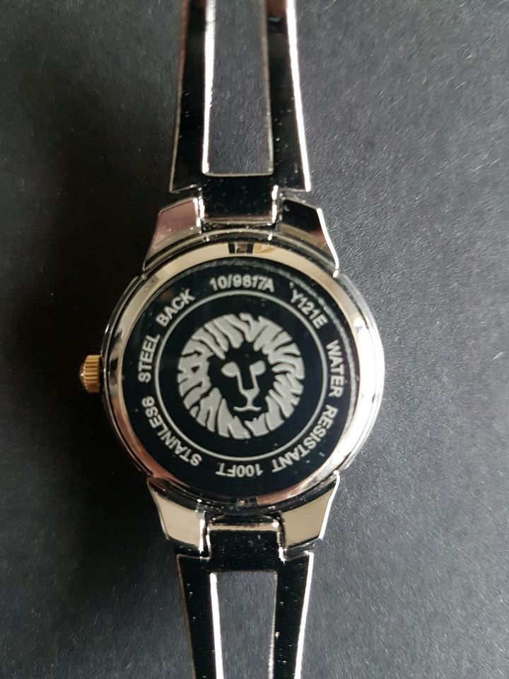 Damen Armbanduhr Uhr Anne Klein ungetragen wie NEU in Taura