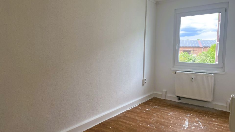 Sanierte 3-Raumwohnung mit Balkon in Löberitz zu vermieten! in Zörbig