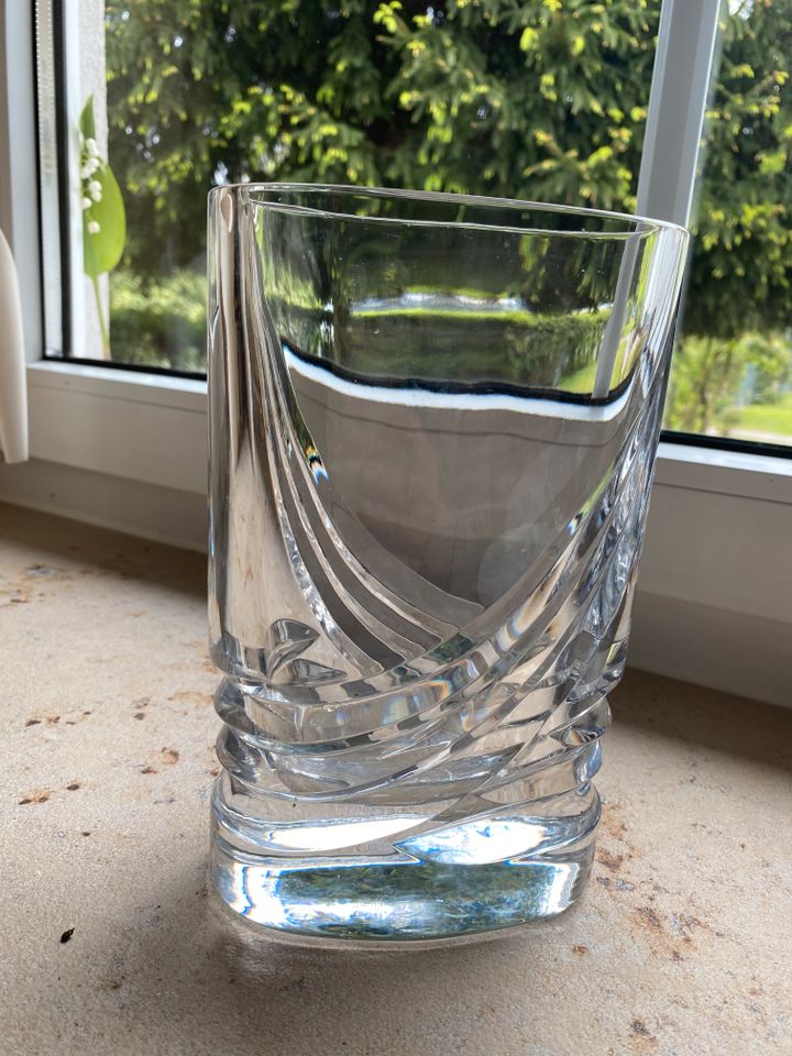 schwere Bleikristall Vase 21x14cm in Leverkusen