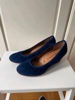 TAMARIS Keilabsatz Pumps *LEDER* blau Größe 39 samtig *TOP* Schleswig-Holstein - Reinbek Vorschau