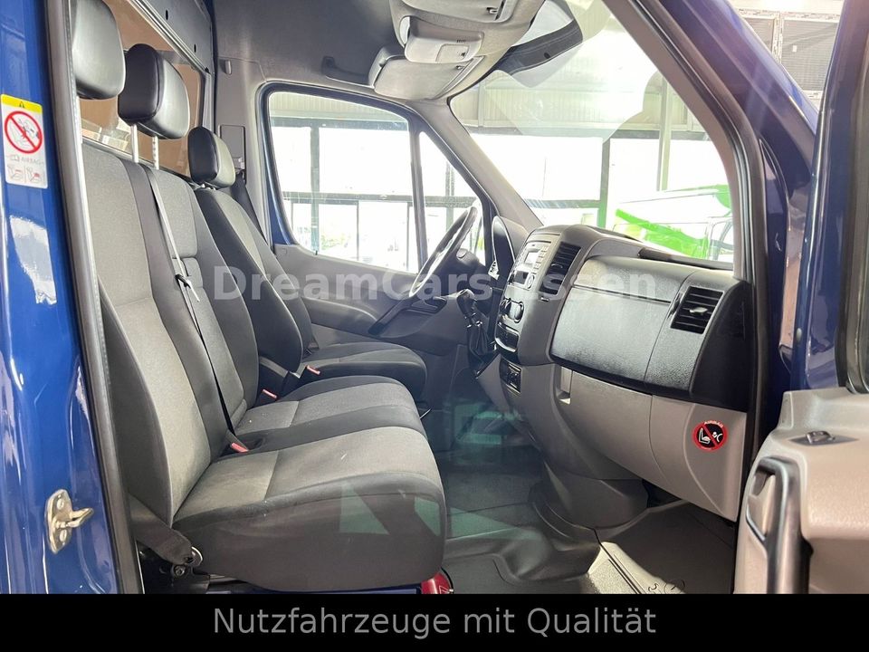 Volkswagen Crafter Kasten 35 L2H2*BJ 2015*120KW*AHK*TÜV NEU in Gelsenkirchen