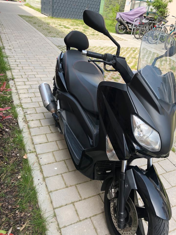 Yamaha-X-Max 250 in Speyer