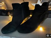 NEUw. Gabor Stiefeletten Stiefel Nubuk schwarz 6 1/2 40 Hessen - Ebsdorfergrund Vorschau