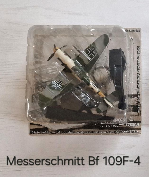 Modellflugzeug Messerschmitt Bf 109F-4 Amercom 1:72 in Erfurt