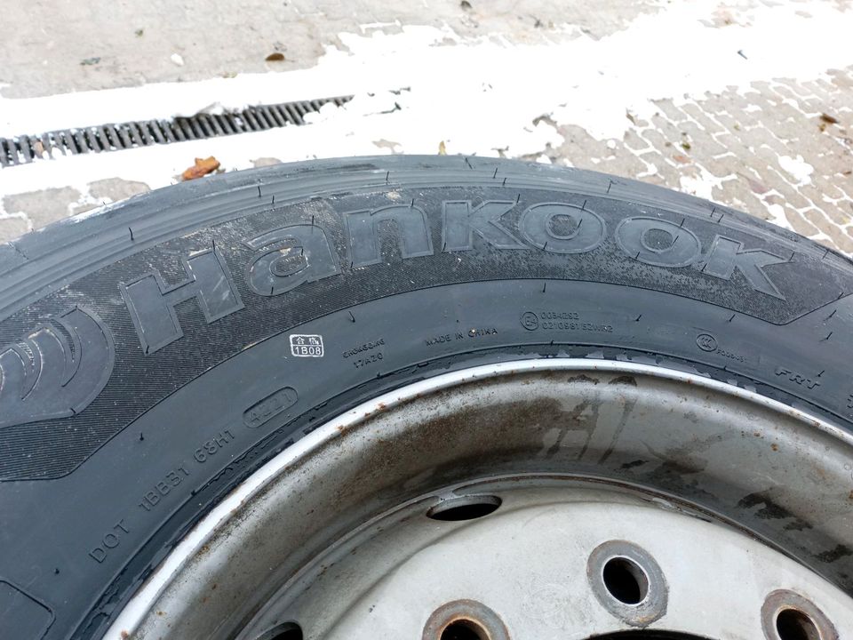 Reifen auf Felge 385/65 R22.5 neu Hankook Lkw Auflieger in Dettelbach