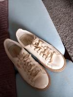 Puma Sneaker Sportschuhe Turnschuhe Damen Mädchen Gr. 39 Bayern - Gundelfingen a. d. Donau Vorschau