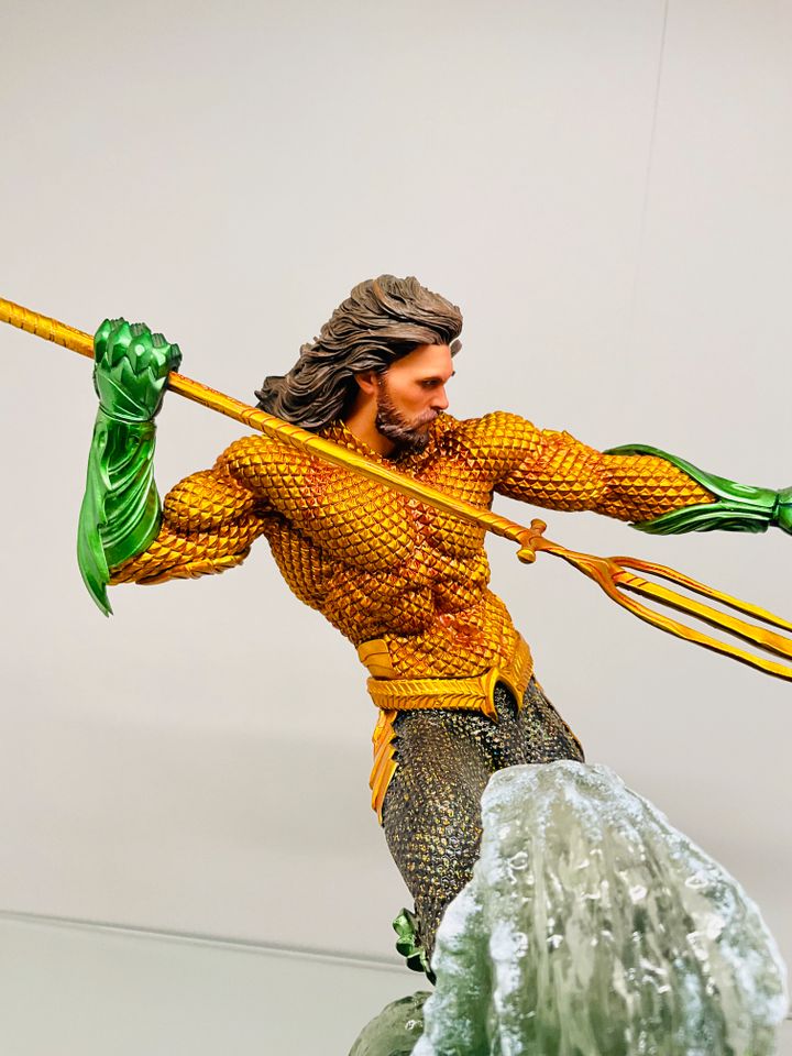 Aquaman Statue – DC Film Movie Iron Studios / No Sideshow / No XM in Rheinfelden (Baden)