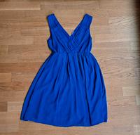 Kleid, Vero moda, Gr. XS, V-Ausschnitt, royalblau Frankfurt am Main - Kalbach Vorschau