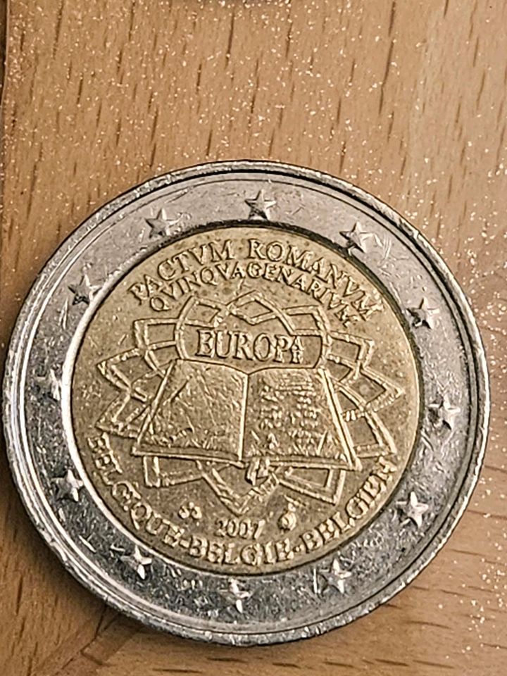 2 2€ Euro Münze Selten in Oberhausen