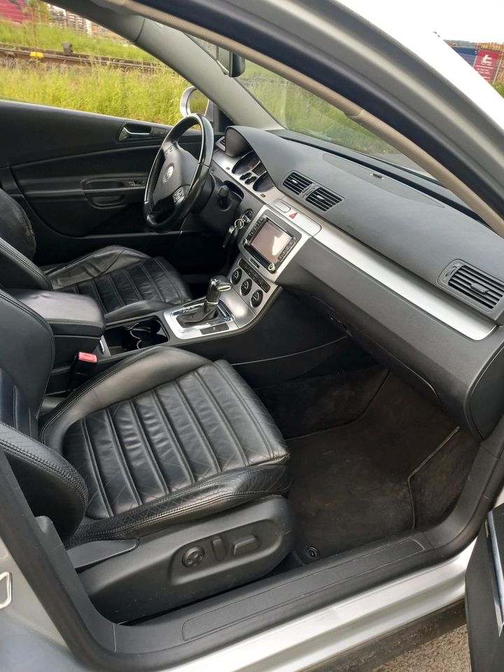 VW Passat 2.0 TDI 170 PS Automatik mit sonder Ausstattung TÜV neu in Sinzig