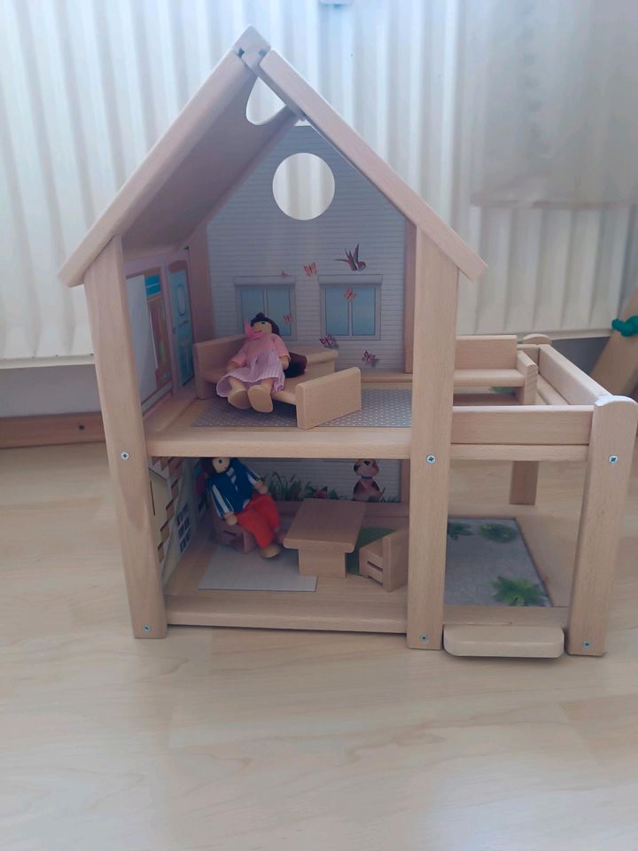 Puppenhaus Eichhorn Holzspielzeug Montessori in Sailauf